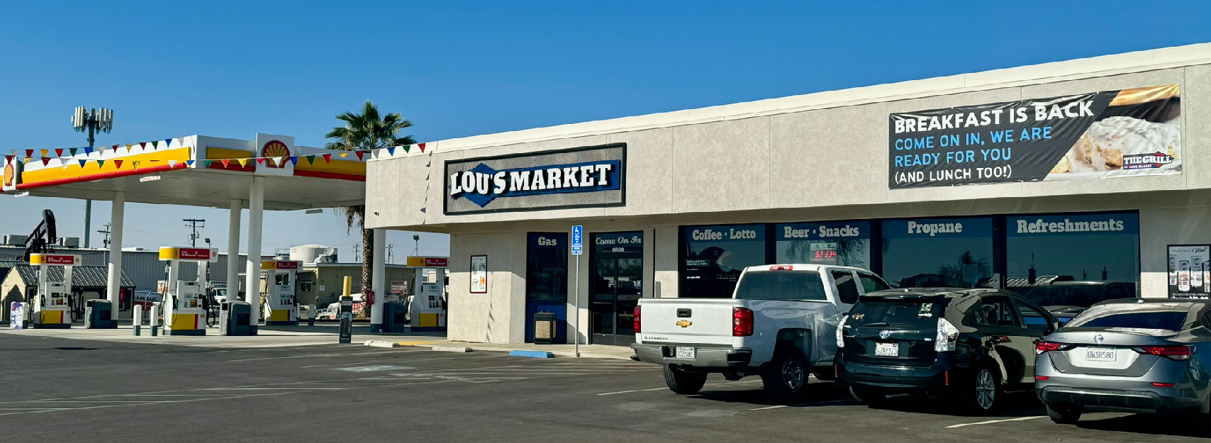 Lous Market Grand Opening